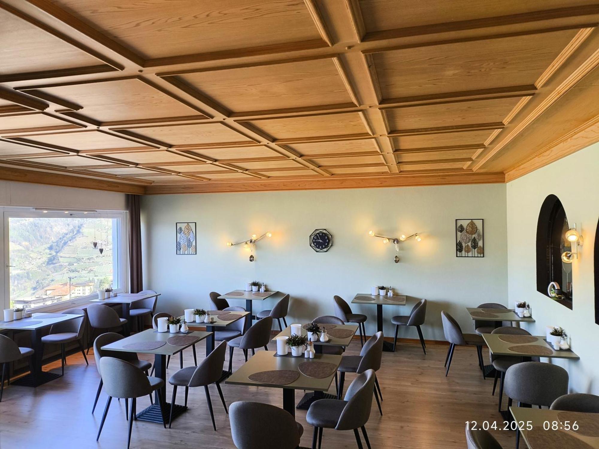 Schenna Garni Eden Bed & Breakfast المظهر الخارجي الصورة