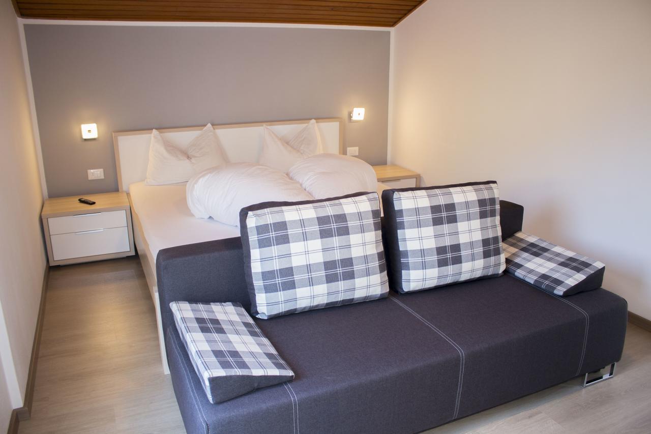 Schenna Garni Eden Bed & Breakfast المظهر الخارجي الصورة