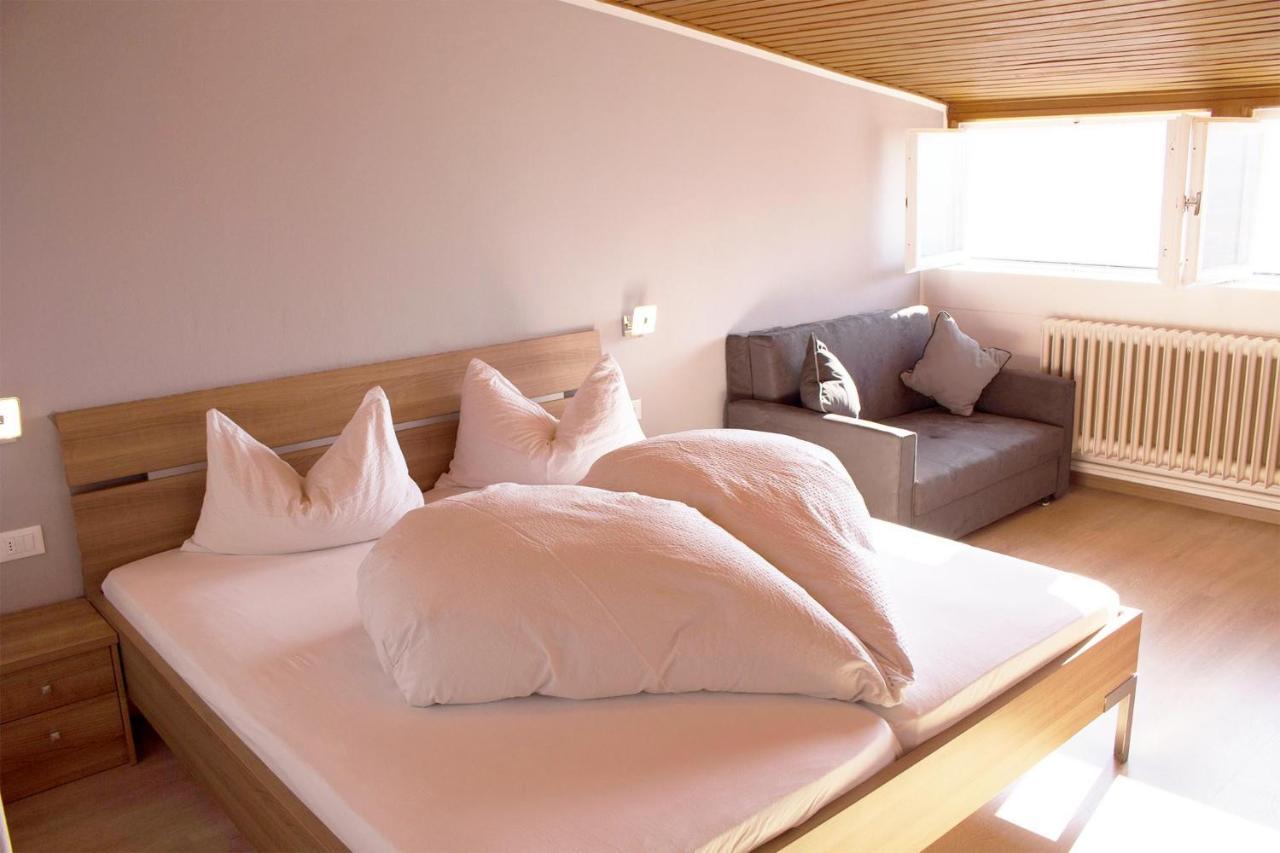Schenna Garni Eden Bed & Breakfast المظهر الخارجي الصورة
